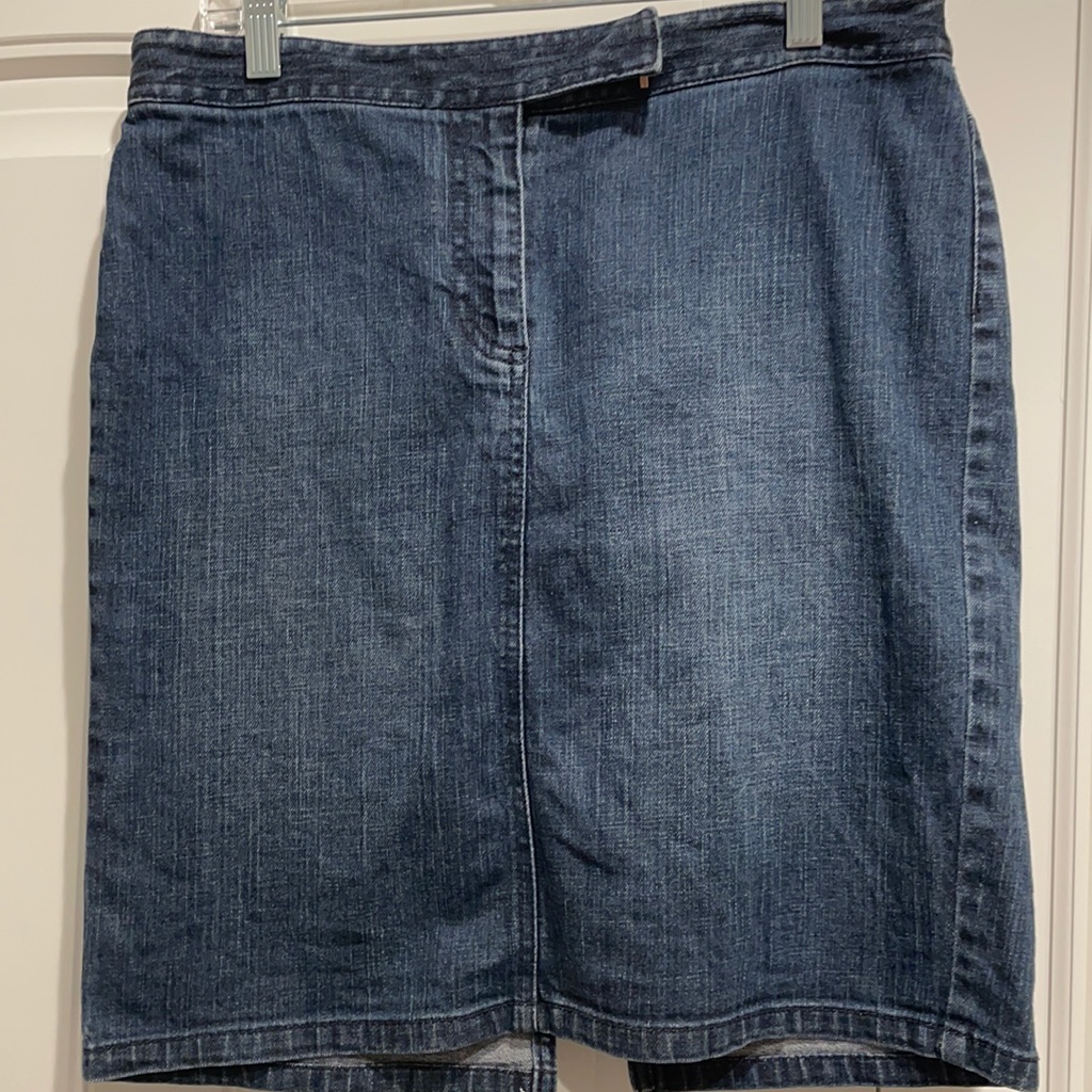 Denim Skirt That You Will Wear Frequently